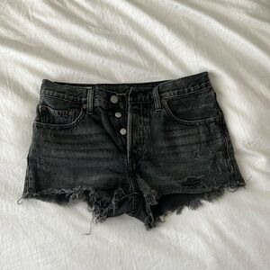 Levi’s 501 distressed shorts